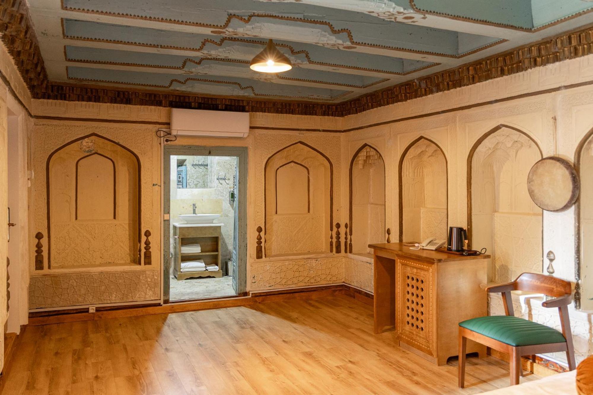 Duston Boutique XIX Century Rooms Bukhara Exterior foto