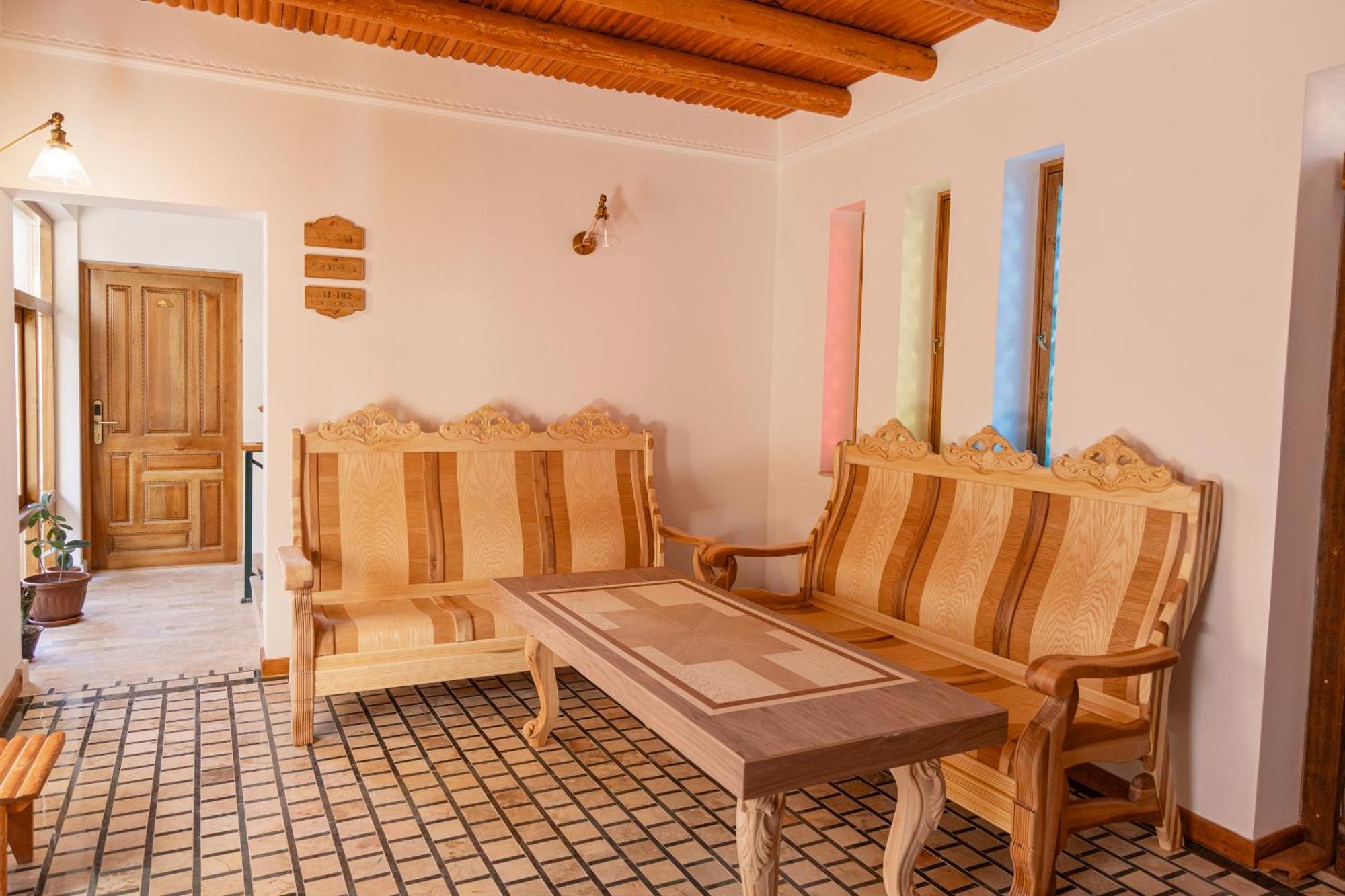 Duston Boutique XIX Century Rooms Bukhara Exterior foto